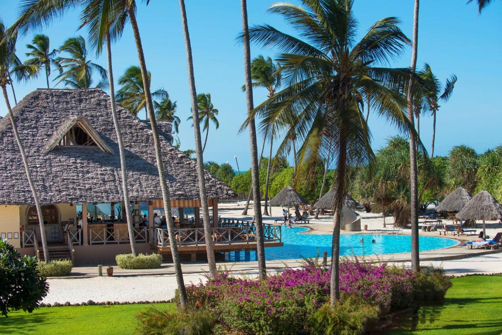 Hotel, Neptune Pwani Beach Resort & Spa