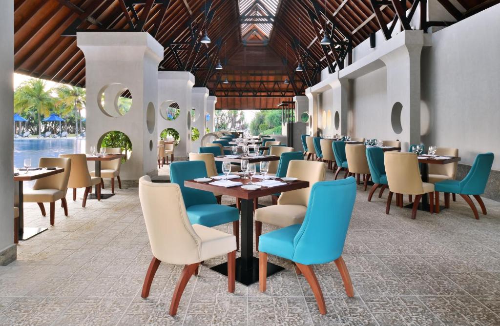 Горящие туры в отель Sheraton Kosgoda Turtle Beach Resort Косгода Шри-Ланка