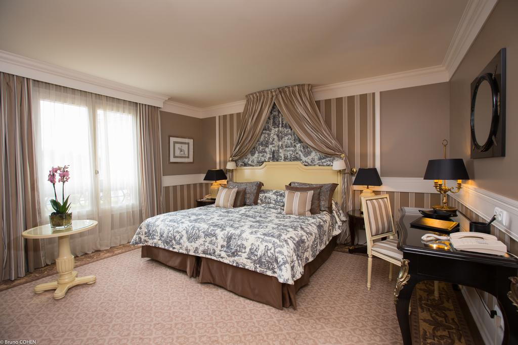 Francja Tira Chateau Hotel Mon Royal Chantilly
