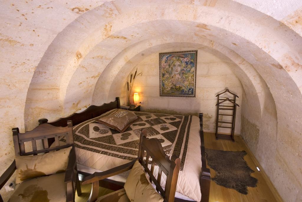 Tours to the hotel Perimasali Cave Hotel