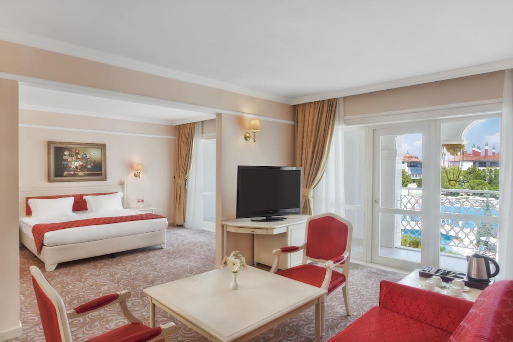 Цены в отеле Pgs Hotels Kremlin Palace (ex. Wow Kremlin)