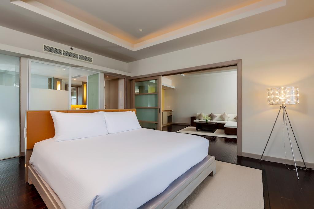 Отзывы об отеле Pullman Phuket Karon Beach Resort (ex.Hilton Phuket Arcadia Resort & Spa)