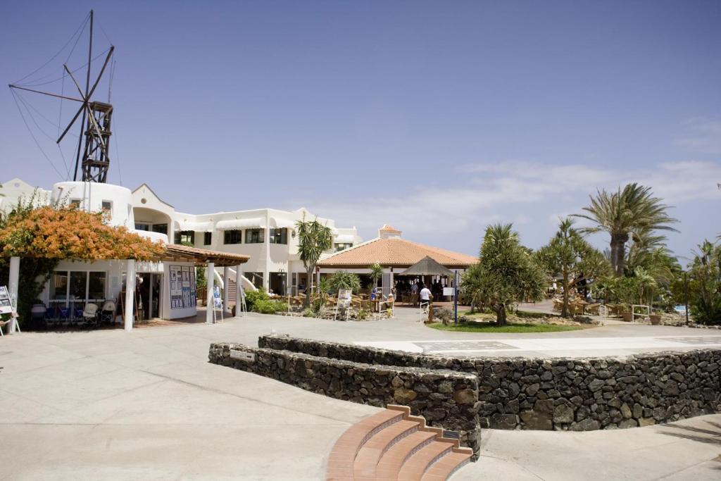 Відпочинок в готелі Robinson Club Esquinzo Playa