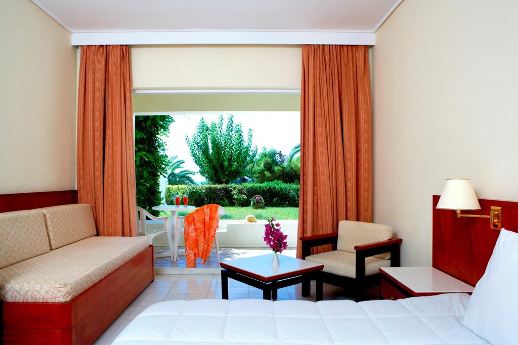 Sunshine Corfu Hotel & Spa, Корфу (острів), фотографії турів