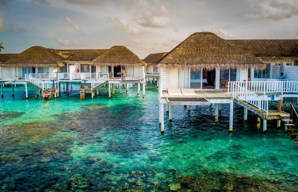 Hotel rest Centara Grand Island Maldives Ari & Razd Atoll