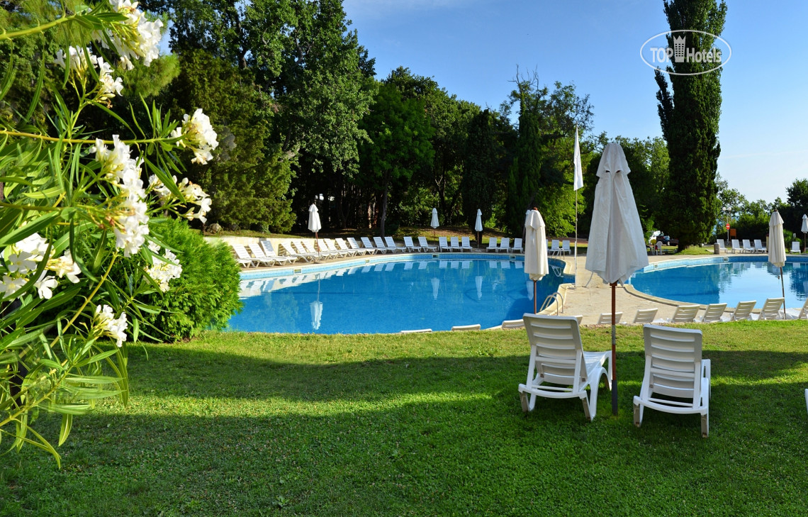 Відпочинок в готелі Hotel Dolphin Marina Св. Костянтин і Олена Болгарія