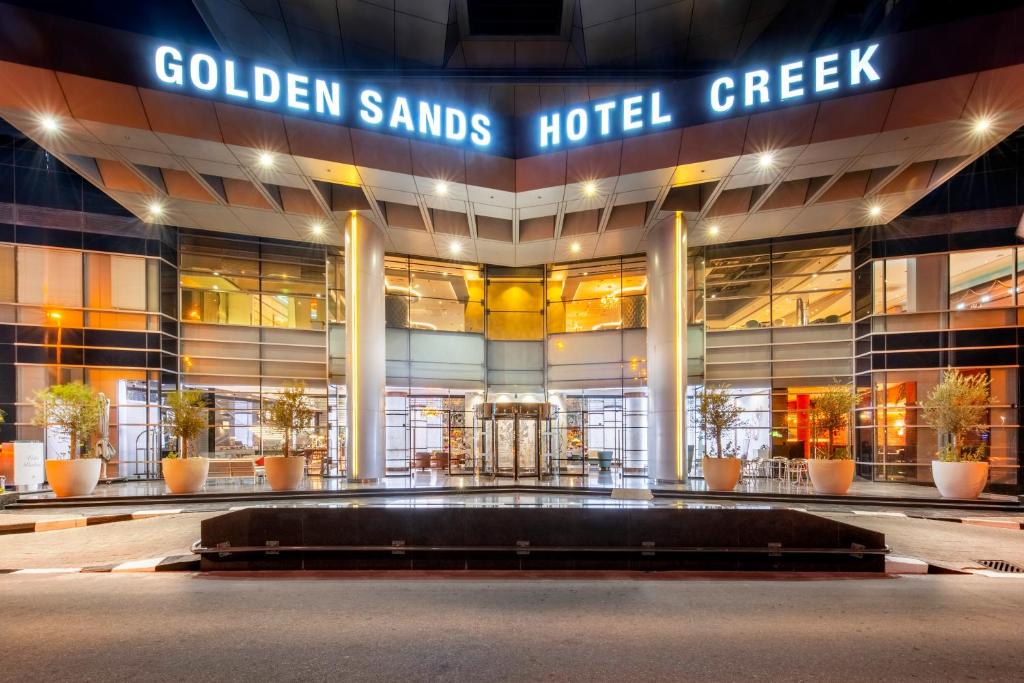 Golden Sands Hotel Creek (ex. Hilton Creek), Дубай (город)