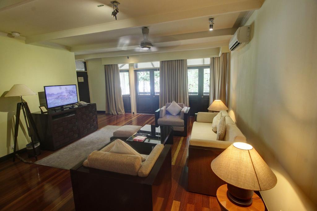 Hotel reviews, Vivanta By Taj - Rebak Island