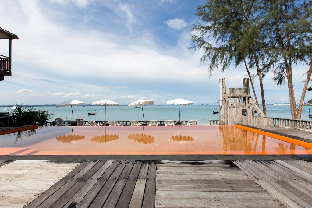 Горящие туры в отель Baan Ploy Sea By Samed Resort Районг Таиланд