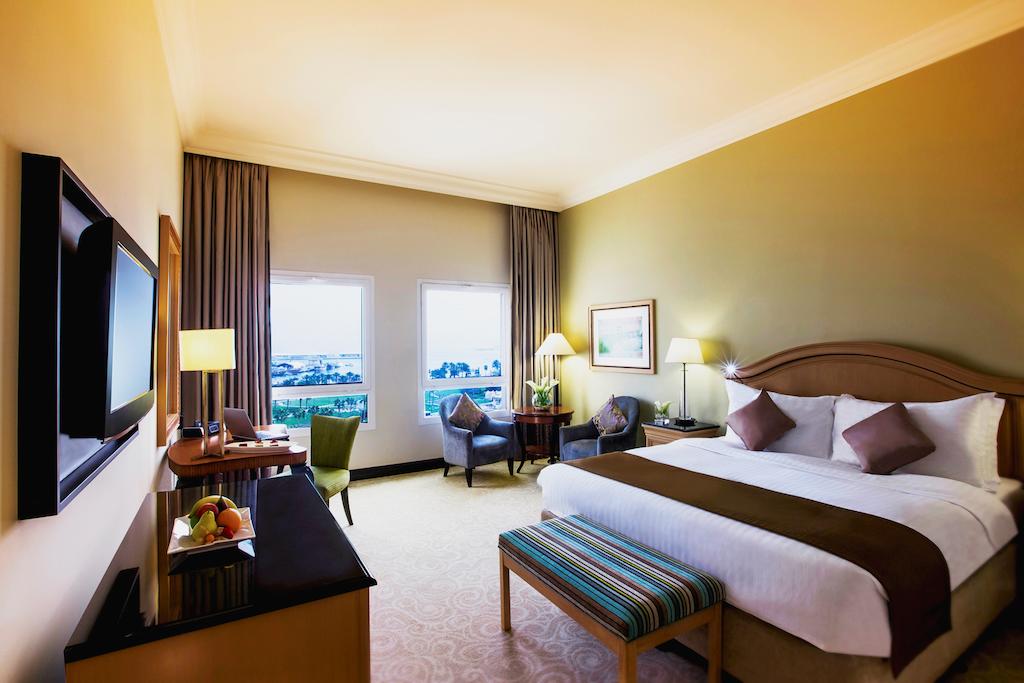 Відгуки гостей готелю Movenpick Hotel Doha