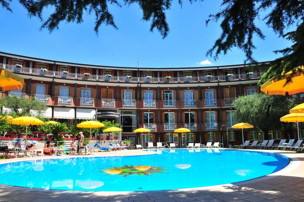 Hotel Continental Италия цены