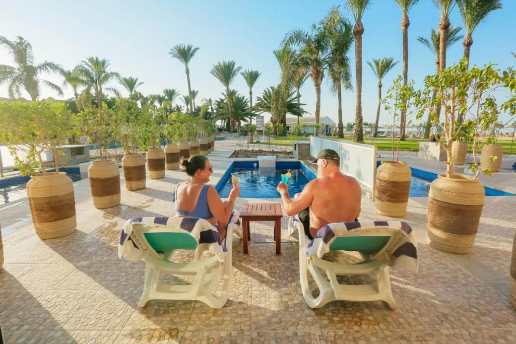 Горящие туры в отель Stella Makadi Beach Resorts
