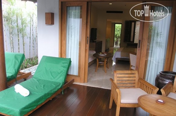 Відпочинок в готелі The Santosa Villas & Resort Lombok