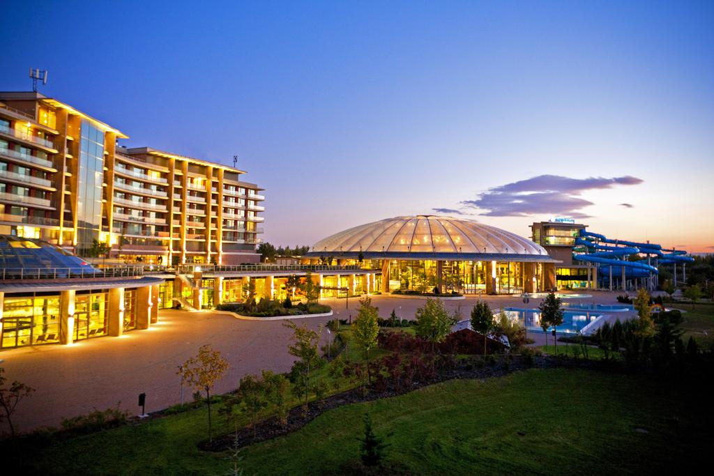 Горящие туры в отель Aquaworld Ramada Resort Hotel Будапешт