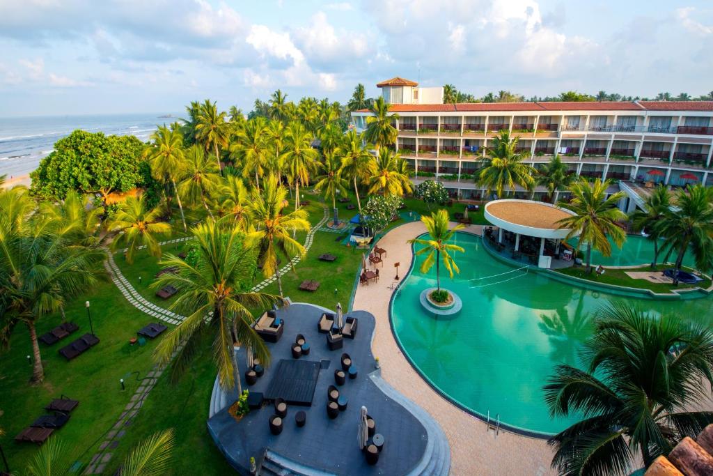 Отдых в отеле Eden Resort & Spa Берувела Шри-Ланка
