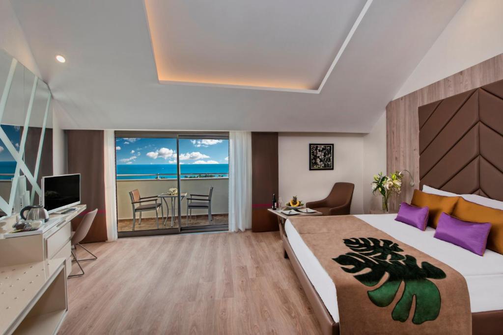 Отель, Delphin Be Grand Resort (ex. Botanik Exclusive Resort Lara)