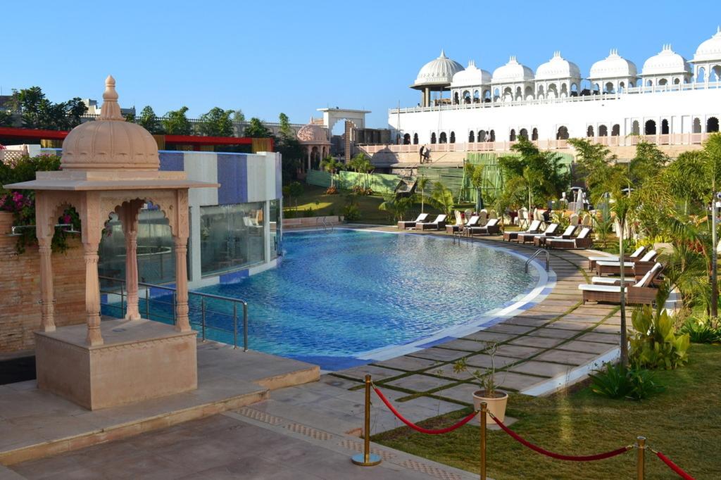 Туры в отель Radisson Blu Udaipur Palace Resort & Spa (ex. Sheraton Udaipur Palace Resort and Spa)