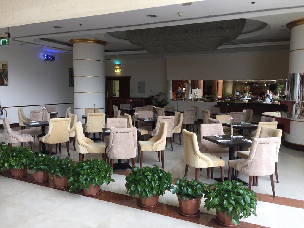 Гарячі тури в готель Grand Excelsior Hotel Sharjah Шарджа