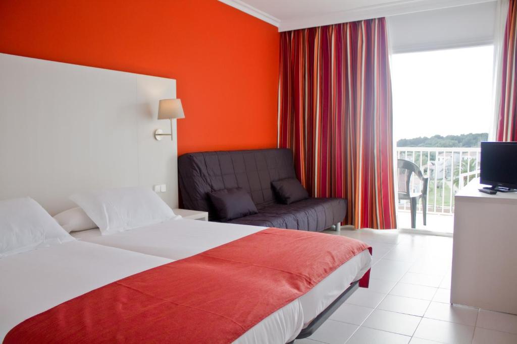 Hotel & Water Park Sur Menorca, Менорка (остров) цены