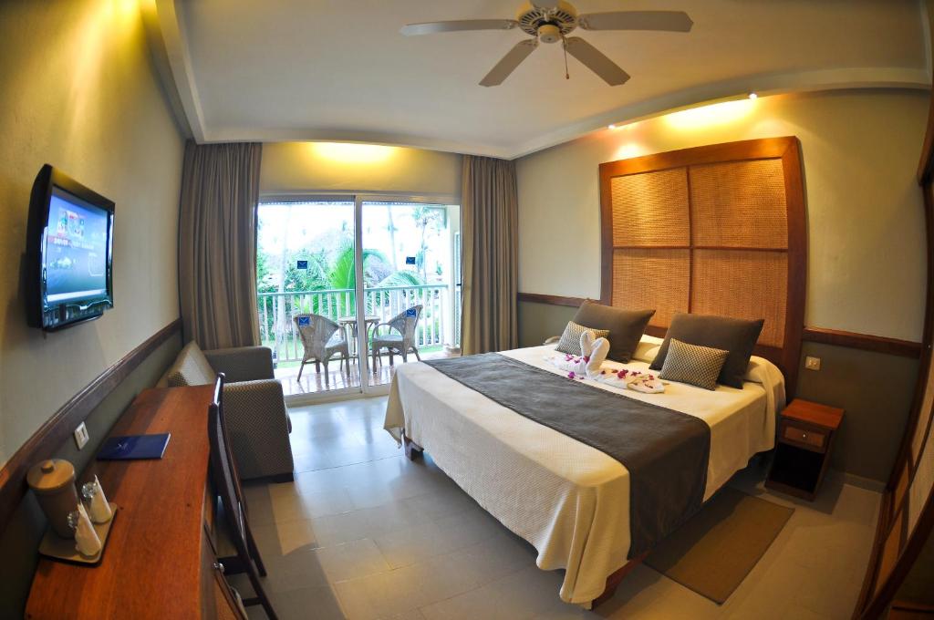 Vik Hotel Arena Blanca (ex. Lti Beach Resort Punta Cana) цена