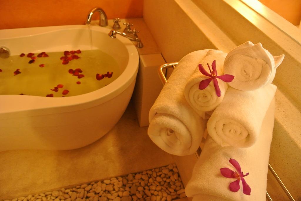 Отзывы про отдых в отеле, Chanalai Romantica Resort