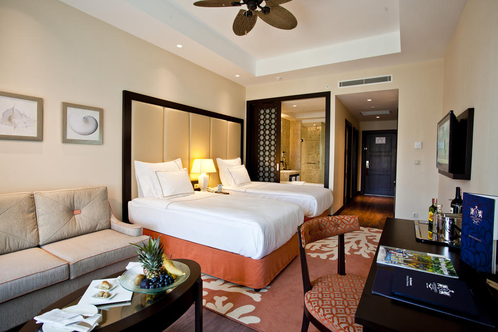 Цены в отеле Kaya Palazzo Resort