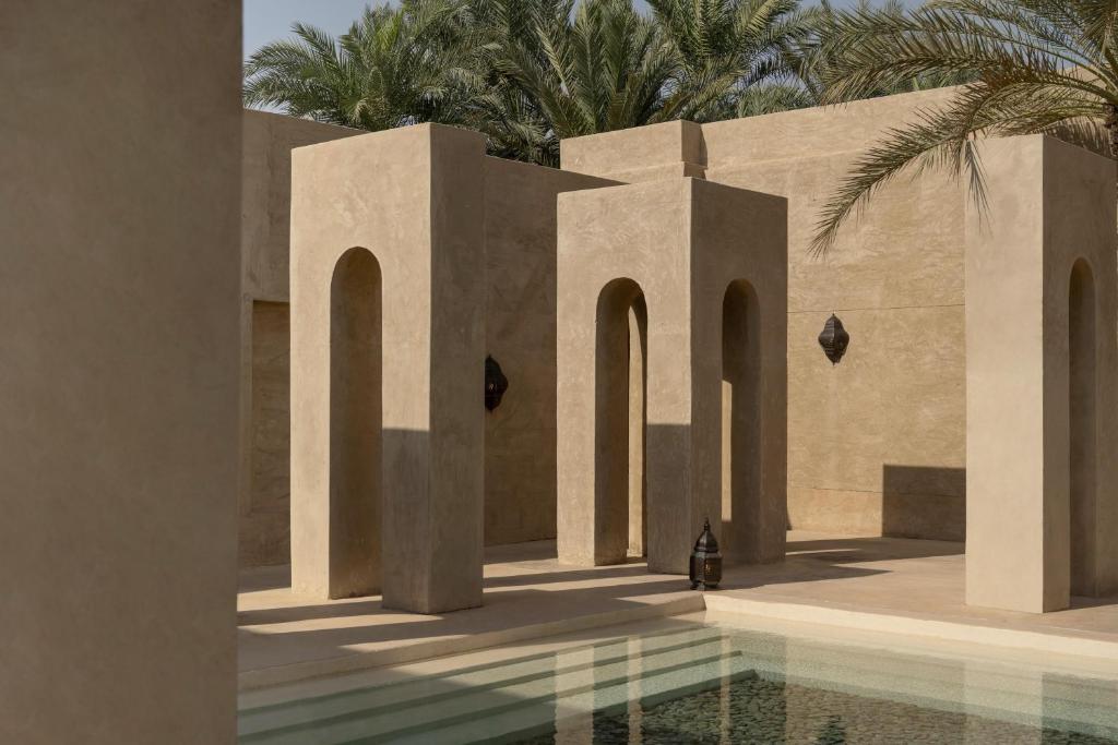 Отель, Bab Al Shams, A Rare Finds Desert Resort