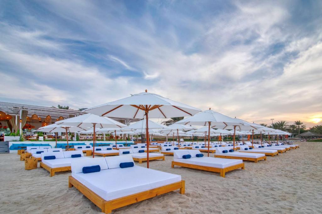 Radisson Blu Hotel & Resort Abu Dhabi Corniche, Абу-Даби, фотографии туров
