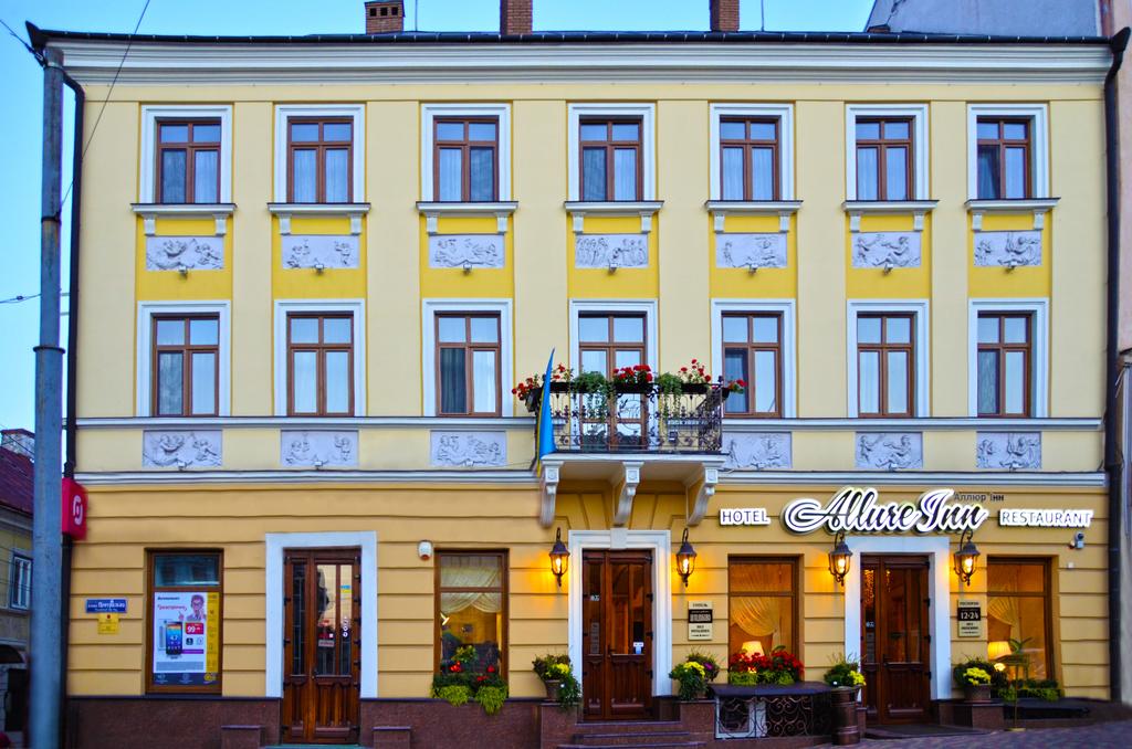 Hotel Allure Inn Pestaurant, Черновцы, фотографии туров