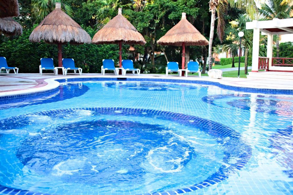 Горящие туры в отель Bahia Principe Grand Coba - All Inclusive Акумаль