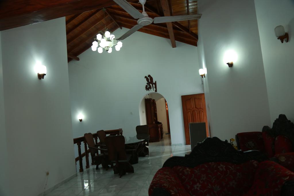 Sumal Villa Guesthouse, Берувела ціни