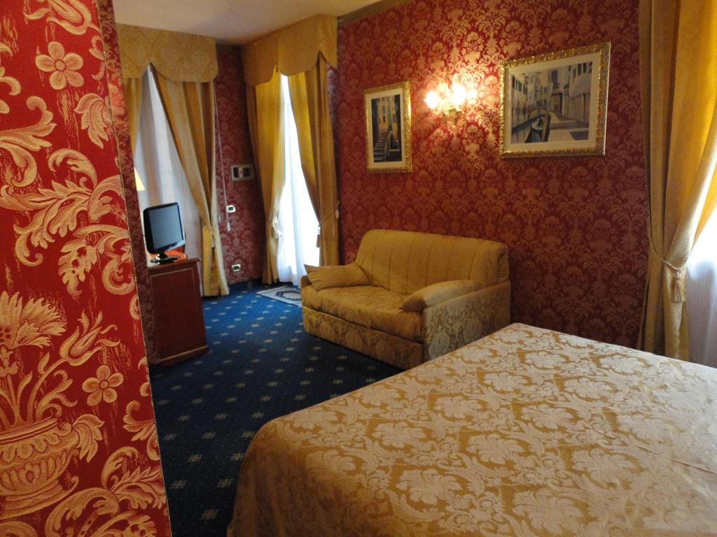 Цены в отеле Residenza Ca`San Marco