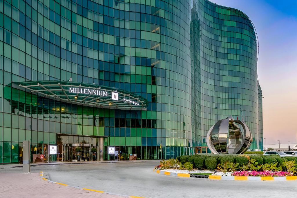 Отель, ОАЭ, Абу-Даби, Millennium Al Rawdah Hotel (ex. Hilton Capital Grand)