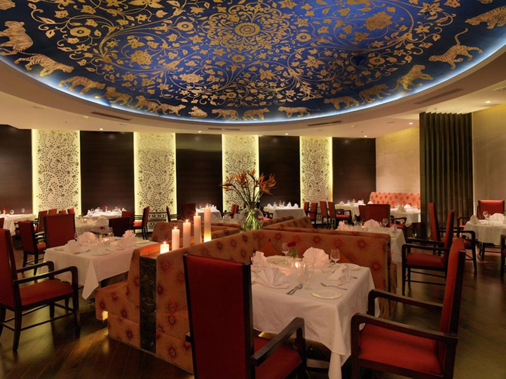 Hotel rest Royal Orchid Jaipur