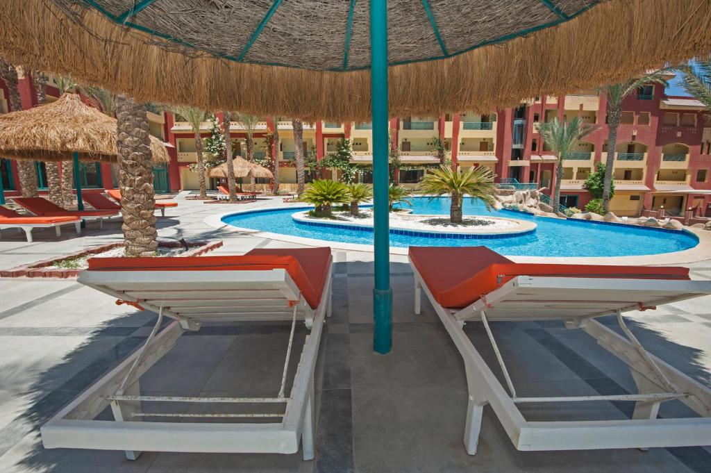 Відпочинок в готелі Sun & Sea Hotel Hurghada Хургада Єгипет