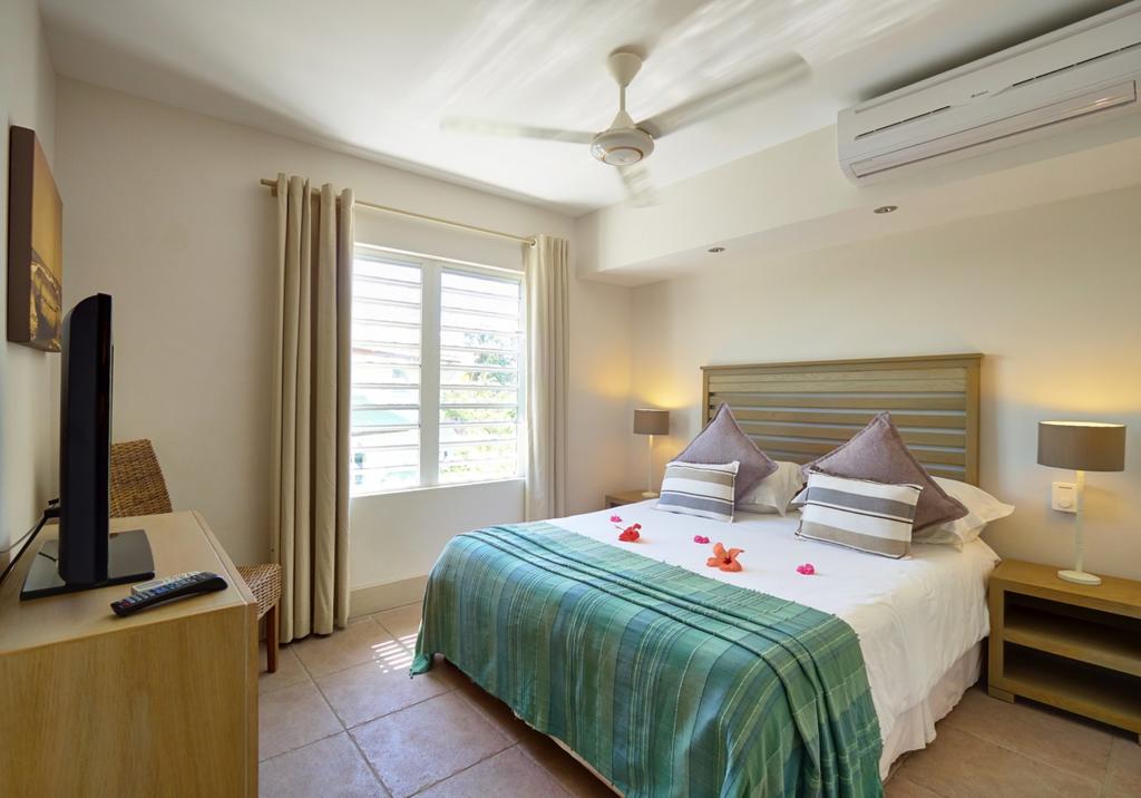 Відпочинок в готелі Cape Point Seafront Exclusive Suites & Penthouses