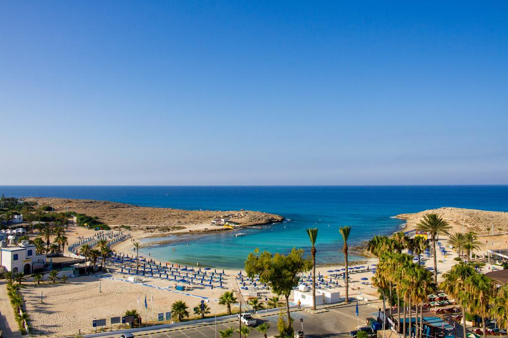 Anonymous Beach Hotel    Кипр цены