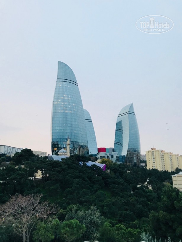 Fairmont Baku, Баку