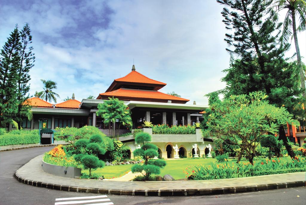 Фото отеля Bali Dynasty Resort