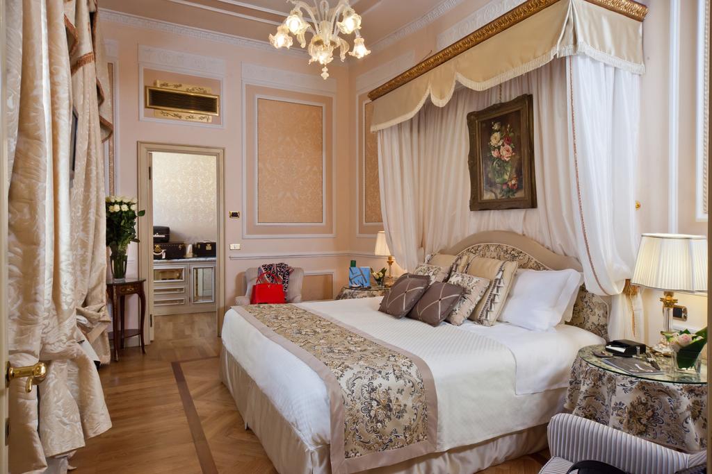 Grand Hotel Majestic Gia Baglioni цена