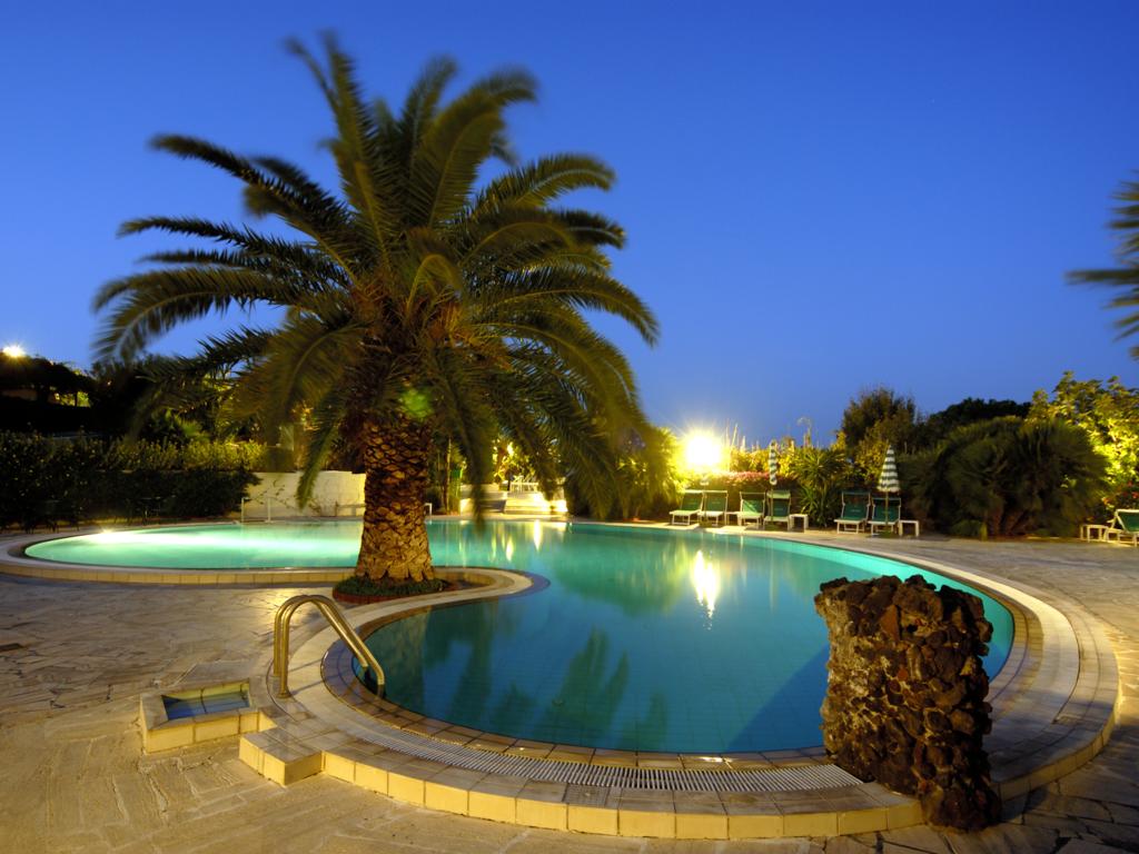 Wakacje hotelowe Grazia Resort Terme & Wellness Lacco Ameno
