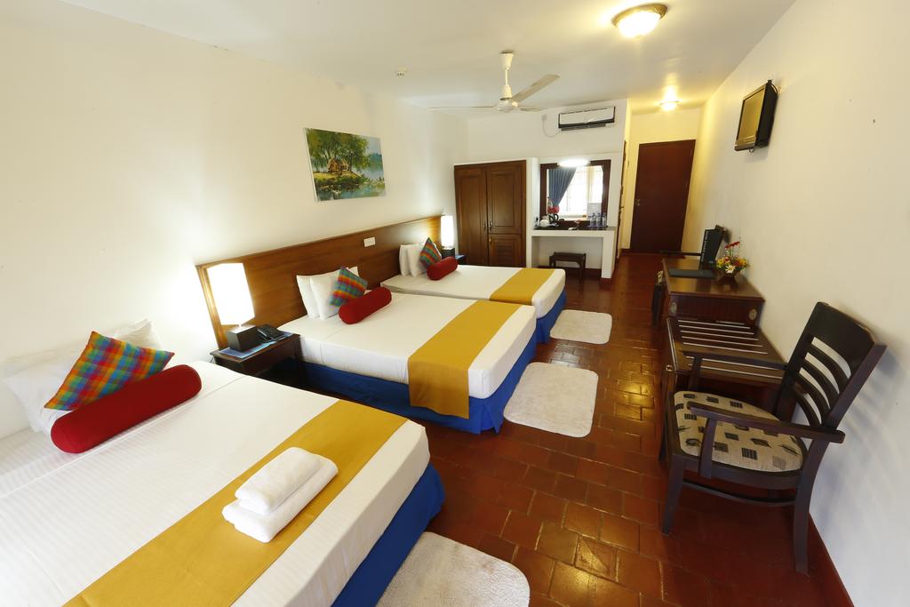 Catamaran Beach Hotel, Шри-Ланка, Негомбо, туры, фото и отзывы