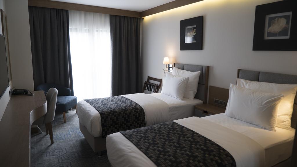 Відпочинок в готелі Yuksel Yenikapi Hotel Стамбул Туреччина