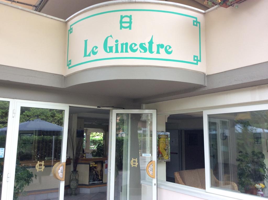 Hotel Le Ginestre, Марина-ди-Пьетрасанта цены