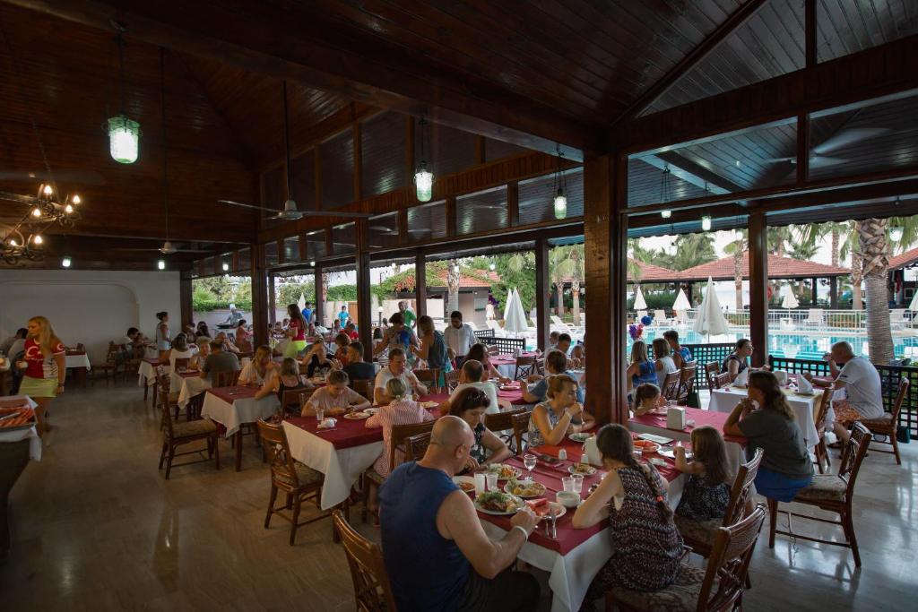 Club Akman Beach (ex. Larissa Akman Park Hotel) Туреччина ціни