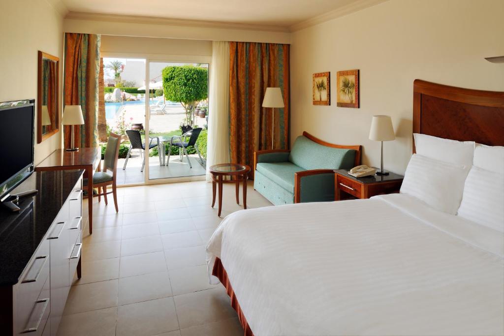 Горящие туры в отель Naama Bay Promenade Beach Resort