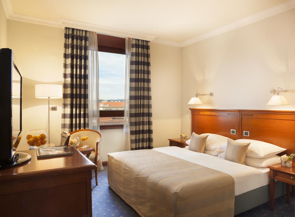 Отель, Загреб, Хорватия, Hotel  Best Western Premier Astoria