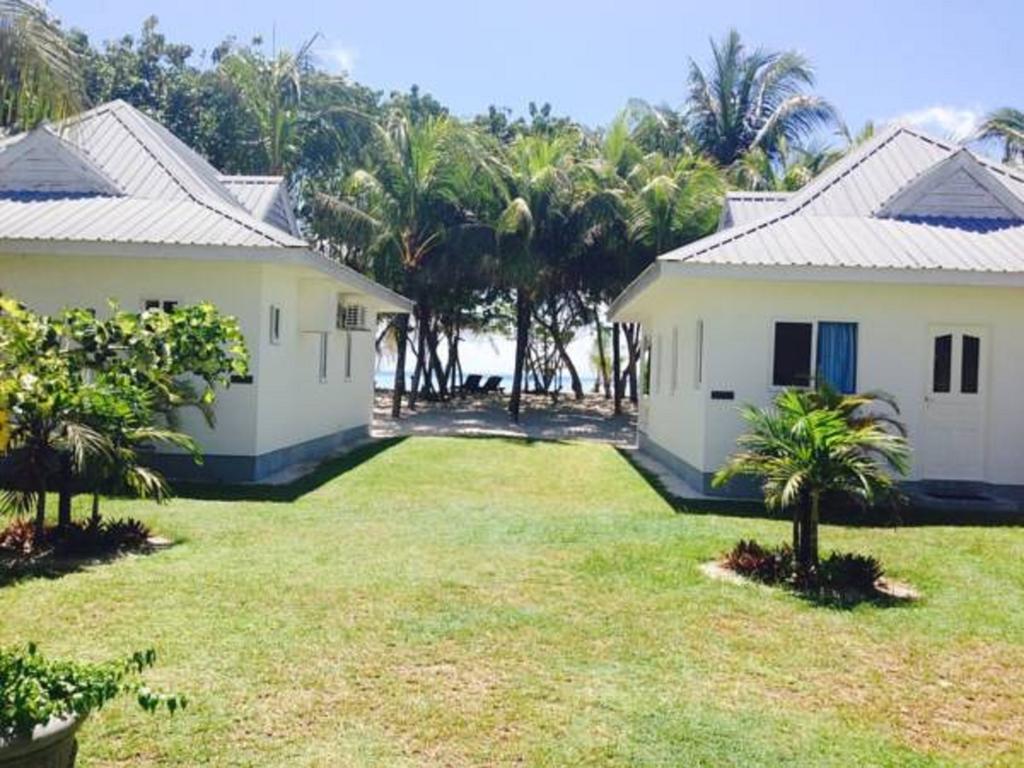 Cap Jean Marie Beach Villas, Праслин (остров), Сейшелы, фотографии туров
