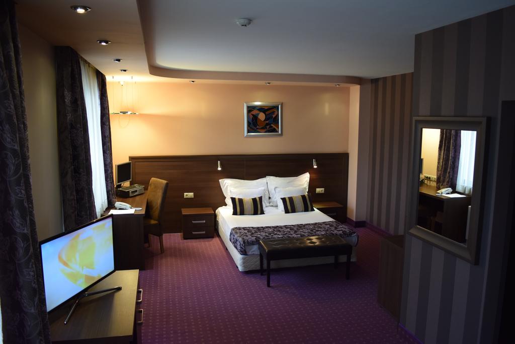 Горящие туры в отель Business Hotel Plovdiv Пловдив Болгария