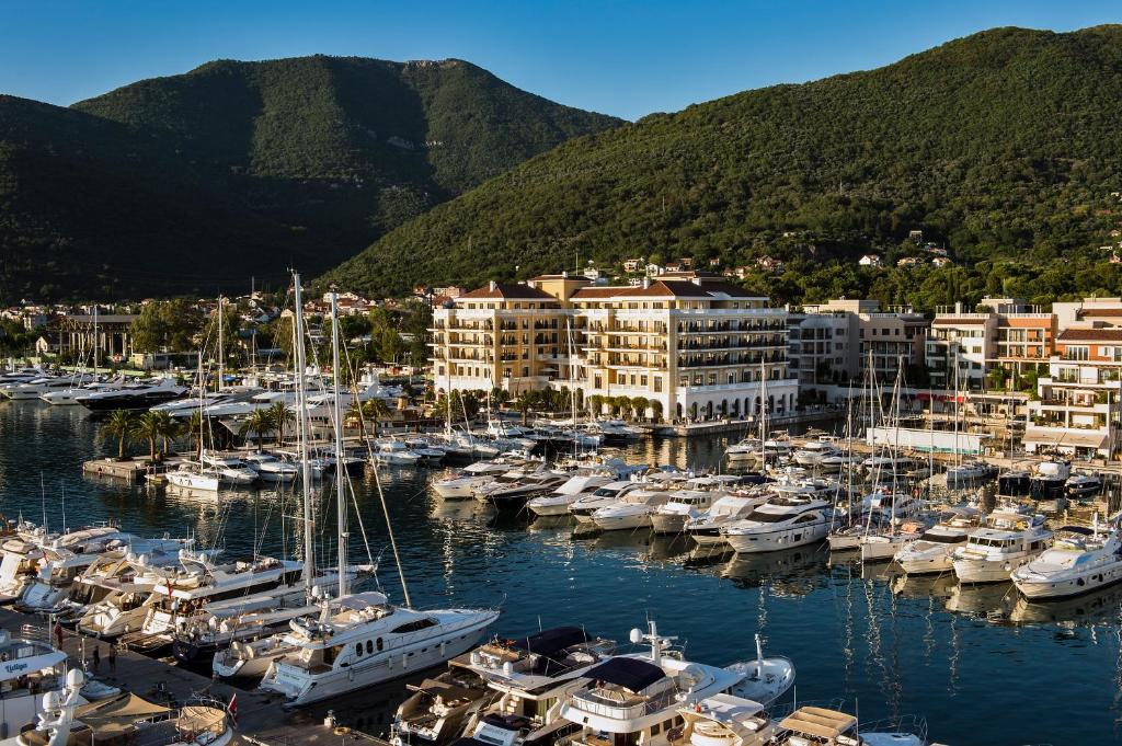 Hotel reviews, Hotel Regent Porto Montenegro